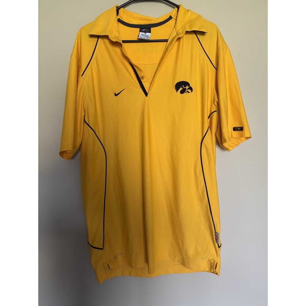 University of Iowa Hawkeyes Polo Shirt Mens M Yellow Nike Dri Fit NCAA College